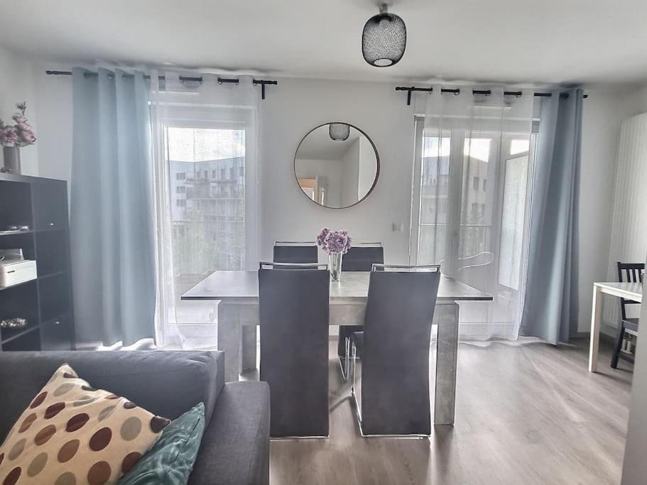 שטרסבורג Superbe Appartement Avec 2 Balcons - Vue Sur La Cathedrale Environ 15 Min En Tram מראה חיצוני תמונה